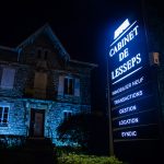 YES SIGN TOTEM CABINET DE LESSEPS ANGLET