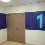 YES-SIGN-NUMEROTATION-ETAGE-BATIMENT-BUREAU-PARIS